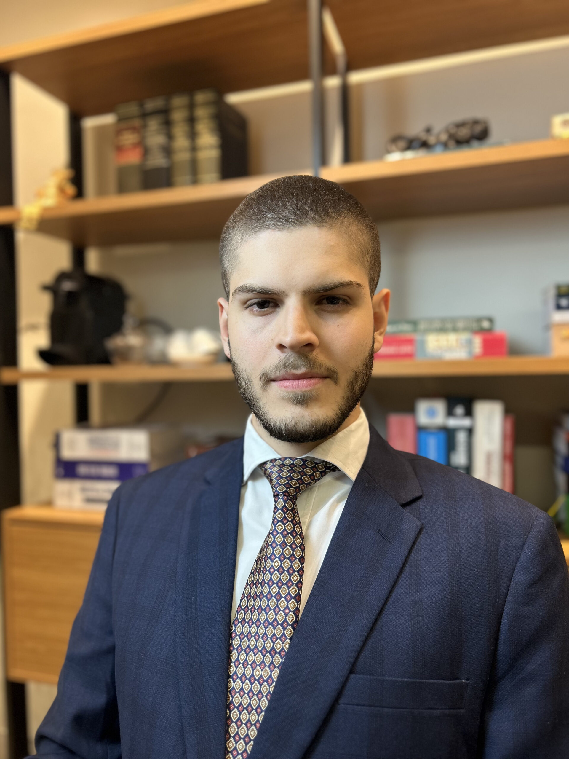 Dr. Bernardo Mota